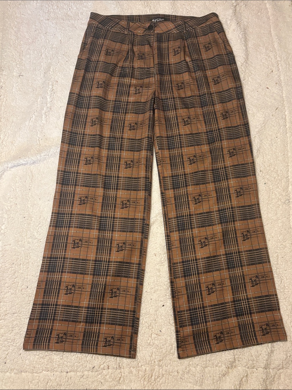 Women's Wide-Leg Plaid Trousers in Brown